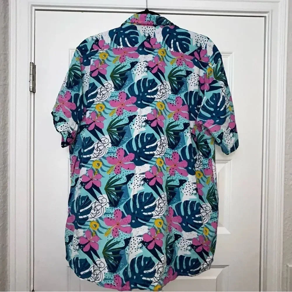 Mediterraneum Tropical Floral Print Button Front Short Sleeve Shirt